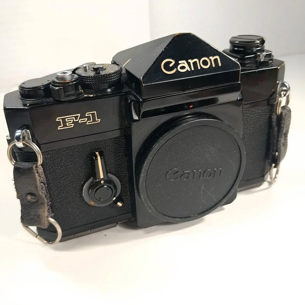 Canon F-1 Early original Model Black 35mm Film Camera JAPAN Vintage FOR REPAIR